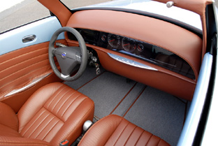 Caresto V8 Speedster interior