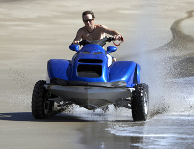 GIBBS_Quadski_on_land.jpg