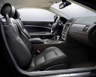 2007 Jaguar XKR interior