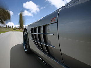 Mercedes-Benz-SLR-722-Edition-side.jpg
