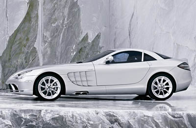 Mercedes-Benz SLR McLaren side profile