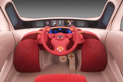 Nissan Pivo interior