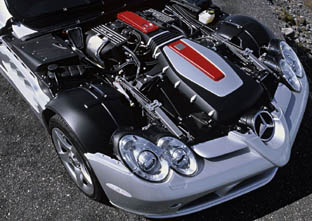 Mercedes Mclaren SLR engine