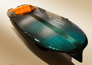 Czeers MK1 solar powered boat