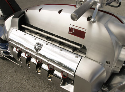 Dodge-Tomahawk-Engine.jpg