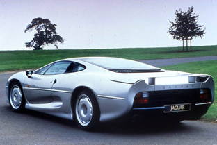 Jaguar XJ220