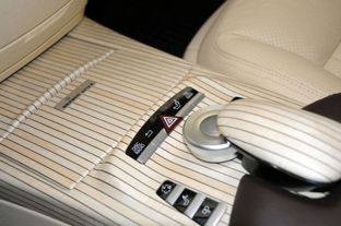Brabus SV12 R interior