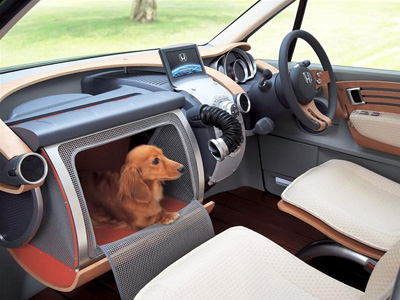 Honda WOW (Wonderfully Openhearted Wagon) interior