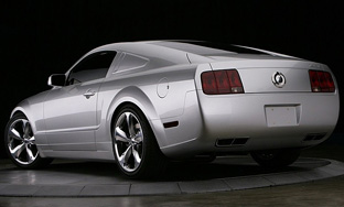 Ford Mustang Iacocca Silver 45th Anniversary Edition