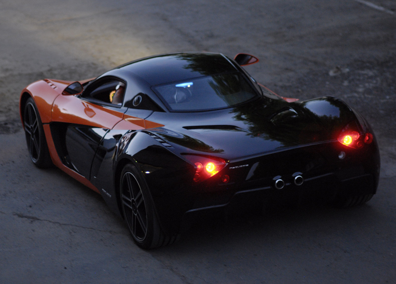 Back to Marussia B1