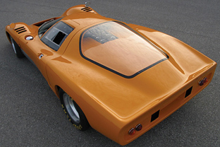 McLaren M6 GT