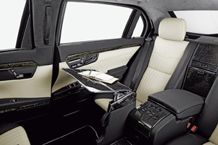 2009 Mercedes-Benz S 600 Pullman Guard Limousine interior