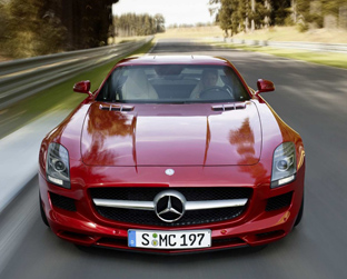 Mercedes-Benz SLS AMG