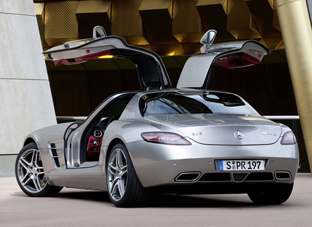 Mercedes-Benz SLS AMG