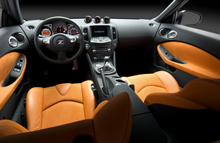 Nissan 370Z interior