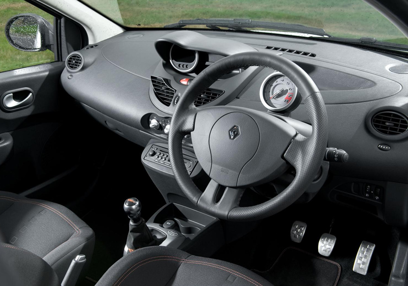 Renault Twingo Renaultsport 133 Cup interior