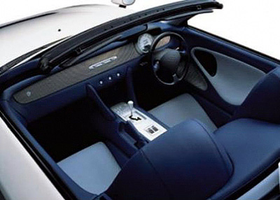 Suzuki C2 interior