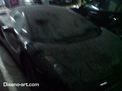 Dumped Lamborghini Gallardo Spyder at Alicante Airport