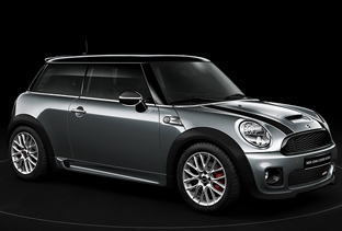 2010 MINI John Cooper Works (JCW)