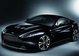 Aston Martin V12 Vantage Carbon Black