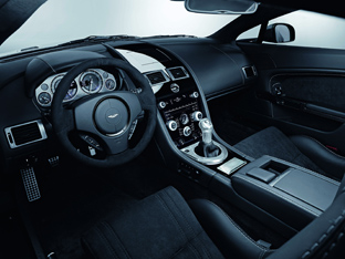 Aston Martin V12 Vantage Carbon Black interior