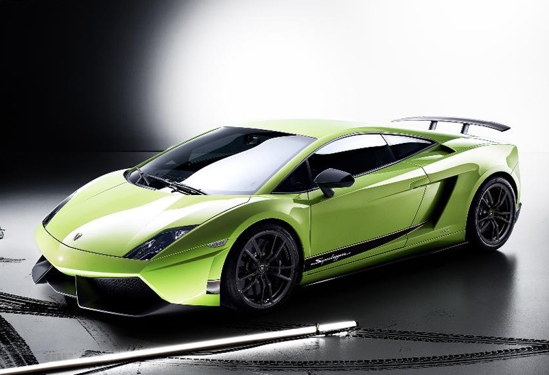 Sports Car Lamborghini Gallardo 2015