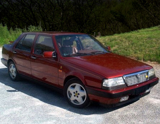 Lancia Thema 8.32