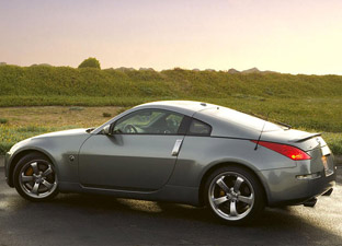 Nissan 350Z rear view