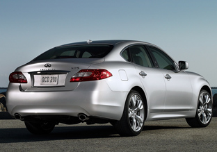 2011 Infiniti M