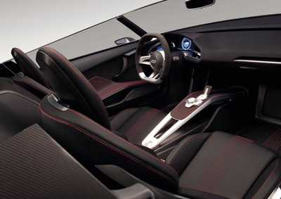 Audi e-tron Spyder interior