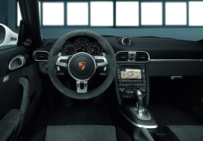 Porsche 911 Carrera GTS interior