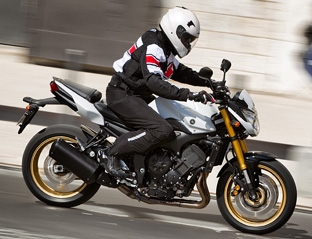 Yamaha FZ8