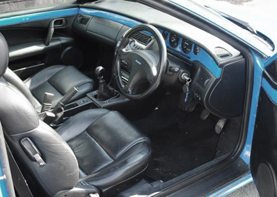 Fiat Coupe interior