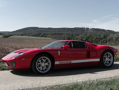 Ford GT interior