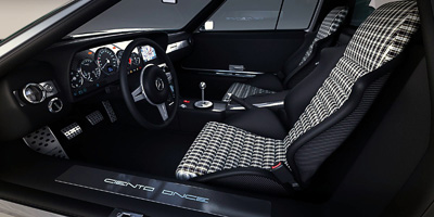 Mercedes-Benz Ciento Once concept interior