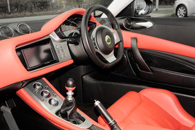 Lotus Evora interior