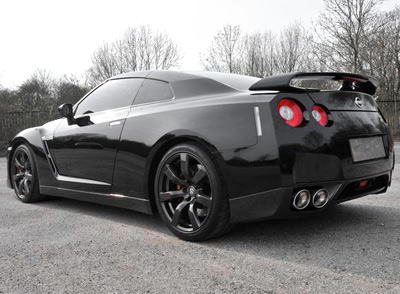 Nissan GT-R