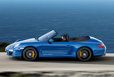 Porsche 911 Carrera 4 GTS cabriolet