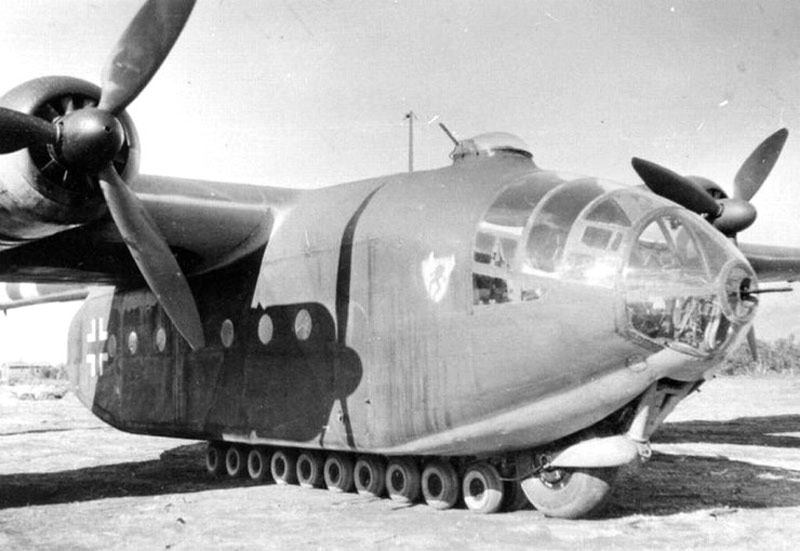 Kuvahaun tulos haulle bzura air war planes