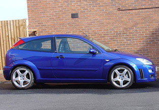 2002-2003 Ford Focus RS mk1 side view