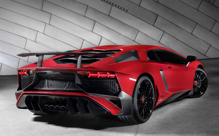 Lamborghini Aventador LP 750-4 Superveloce