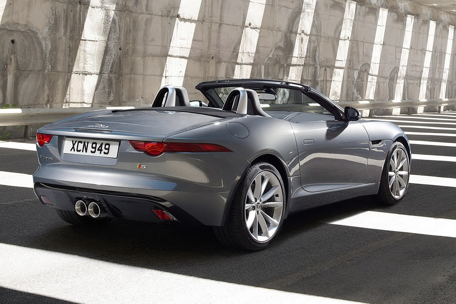 Jaguar F-Type Convertible