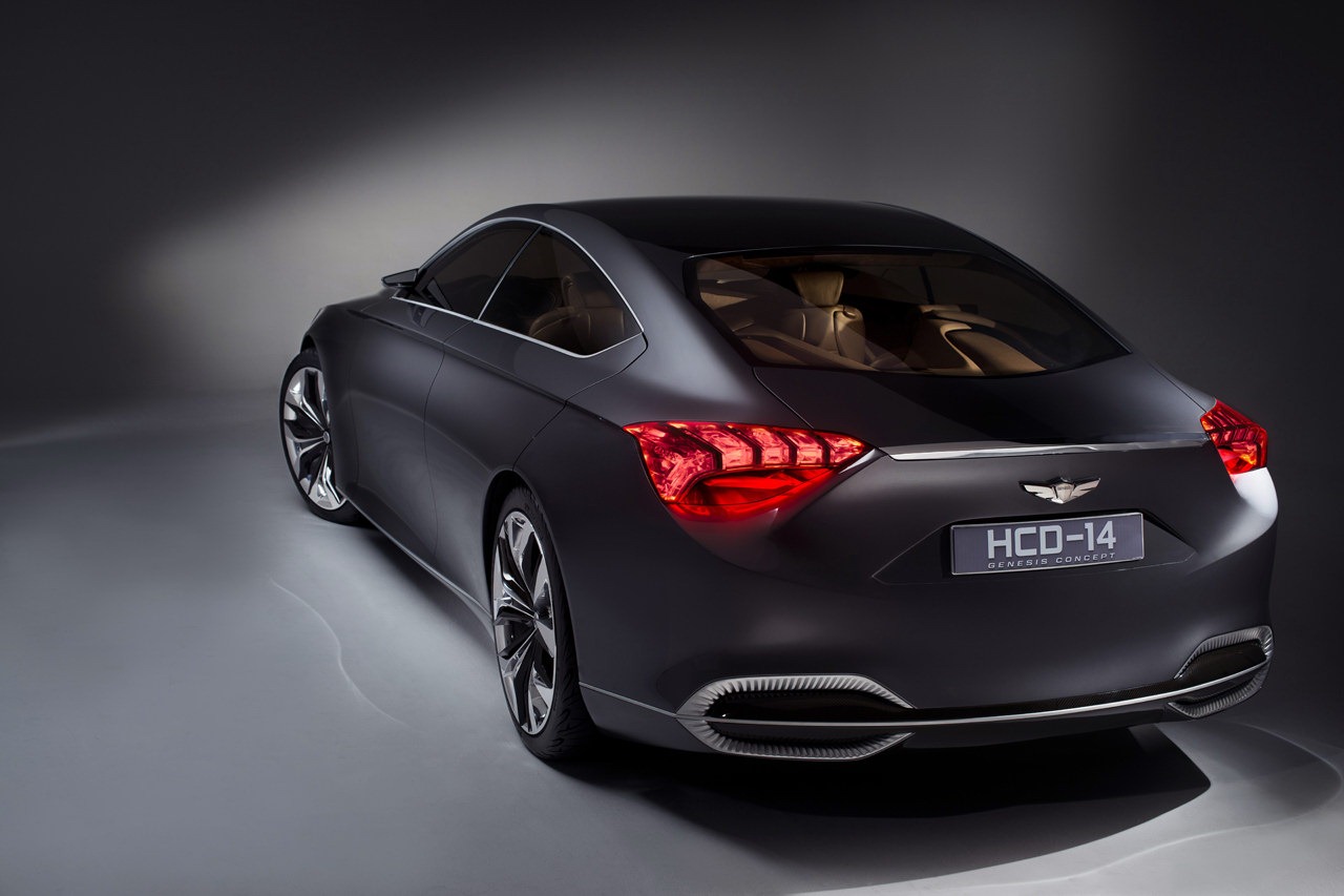 Hyundai HCD-14 Genesis Concept