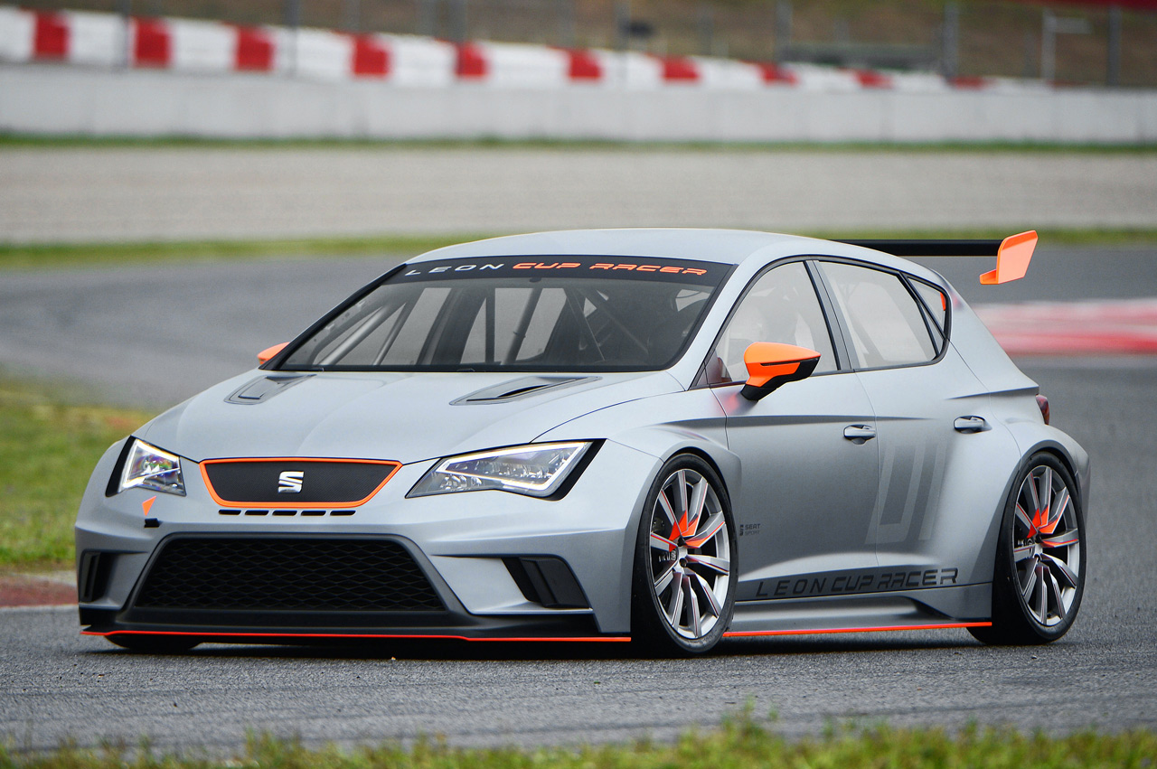  - SEAT-Leon-Cup-Racer-1