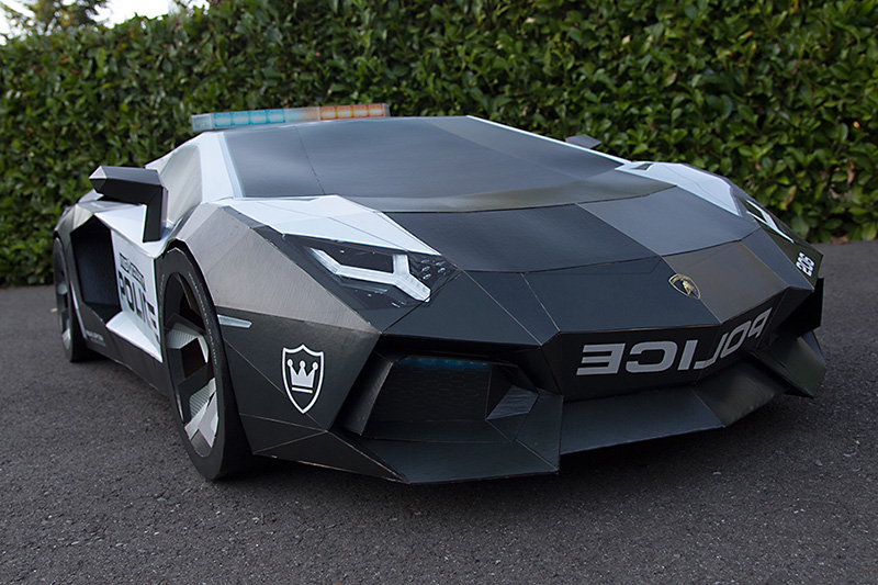 Scale Lamborghini Aventador Police Car made from Paper!  Diseno 