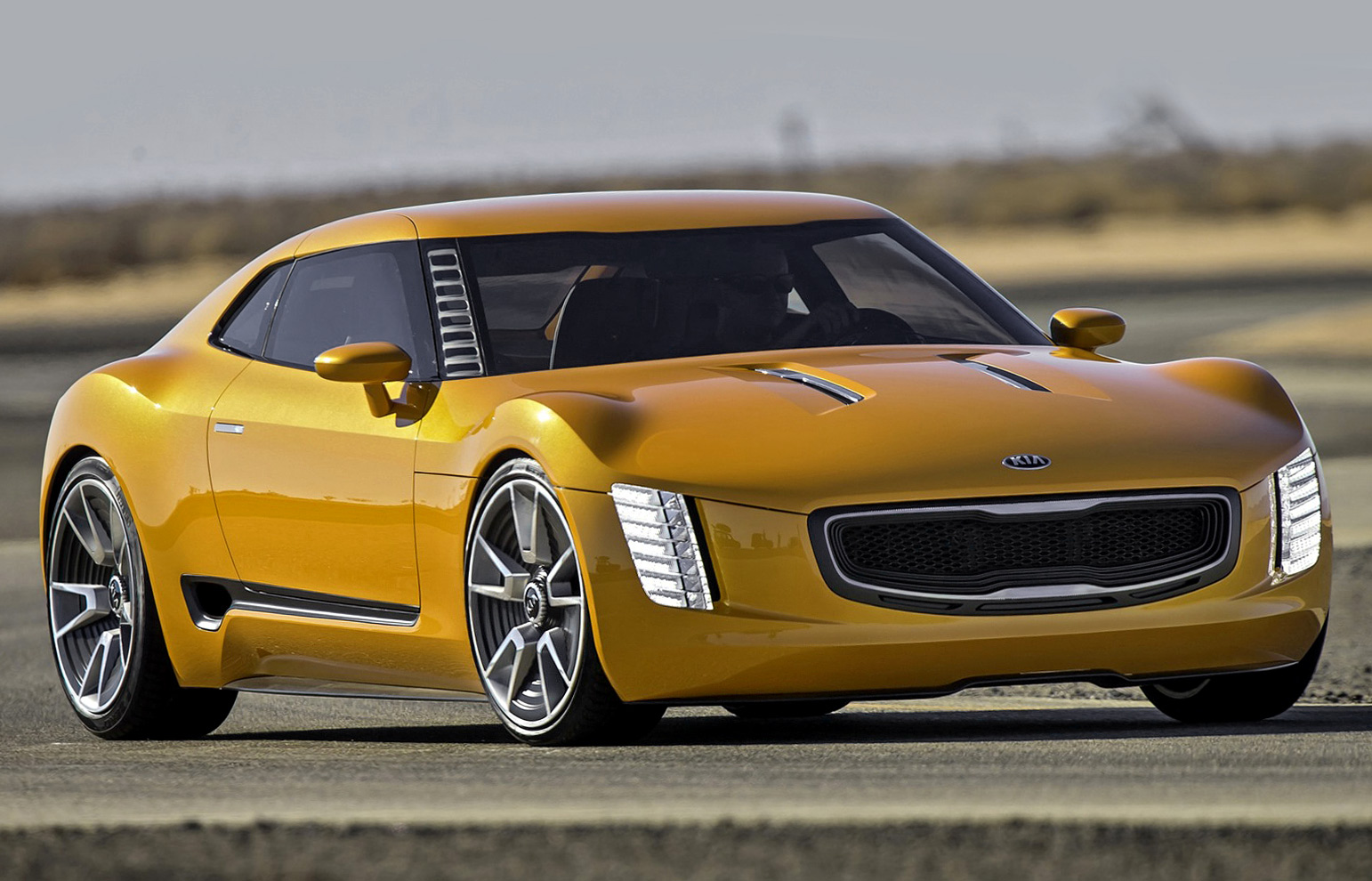 2014 Kia GT4 Stinger Concept