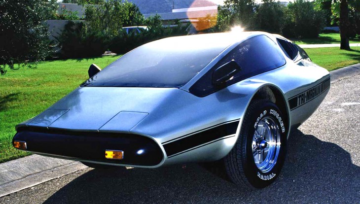 Tri Magnum reverse trike Strange Vehicles Diseno Art